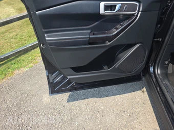 2020 Ford Explorer XLT - miniatura 9