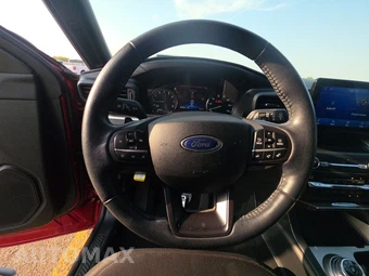 2020 Ford Explorer XLT - miniatura 10