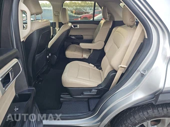 2020 Ford Explorer XLT - miniatura 13