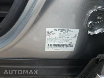 2020 Ford Explorer XLT - miniatura 14