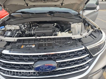 2020 Ford Explorer XLT - miniatura 15
