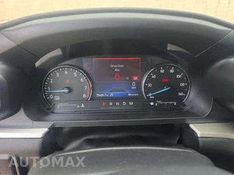 2020 Ford Explorer XLT - miniatura 6