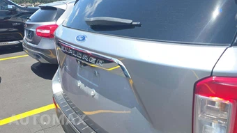 2020 Ford Explorer XLT – miniatura 19