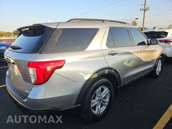 2020 Ford Explorer XLT – miniatura 4
