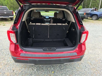 2020 Ford Explorer XLT - miniatura 12