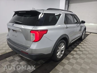 2020 Ford Explorer XLT – miniatura 4