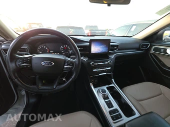 2020 Ford Explorer XLT - miniatura 17