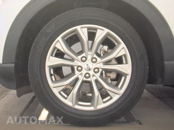 2020 Ford Explorer XLT - miniatura 9