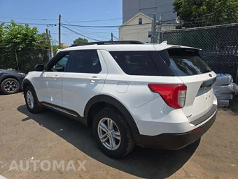 2020 Ford Explorer XLT – miniatura 2