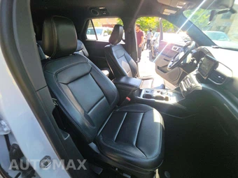 2020 Ford Explorer XLT - miniatura 19