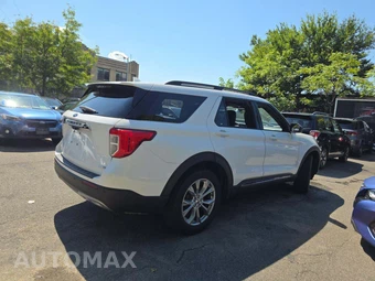 2020 Ford Explorer XLT - miniatura 3