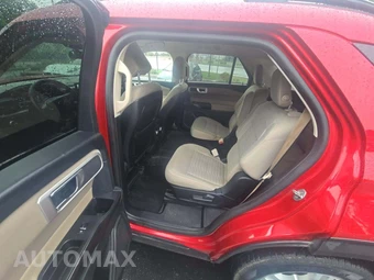 2020 Ford Explorer XLT - miniatura 13