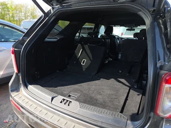 2020 Ford Explorer XLT - miniatura 17