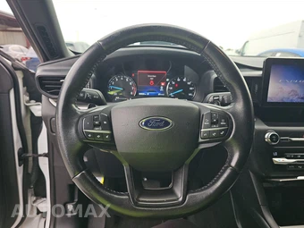 2020 Ford Explorer XLT – miniatura 10