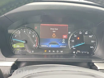 2020 Ford Explorer XLT – miniatura 12