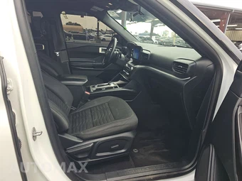 2020 Ford Explorer XLT – miniatura 8