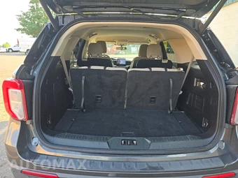 2020 Ford Explorer XLT – miniatura 17