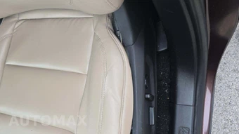 2020 Ford Explorer XLT - miniatura 30