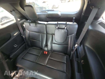 2020 Ford Explorer XLT - miniatura 14