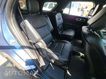 2020 Ford Explorer XLT - miniatura 17