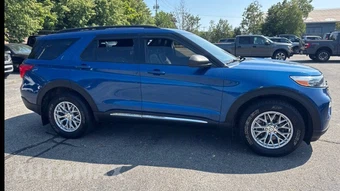 2020 Ford Explorer XLT - miniatura 4