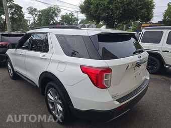 2020 Ford Explorer XLT - miniatura 2