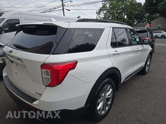 2020 Ford Explorer XLT - miniatura 3