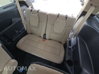 2020 Ford Explorer XLT – miniatura 14