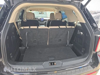 2020 Ford Explorer XLT – miniatura 17