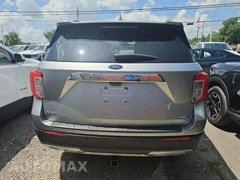 2020 Ford Explorer XLT - miniatura 5