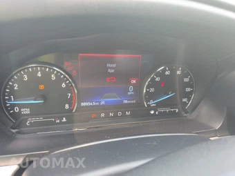 2020 Ford Explorer XLT – miniatura 12