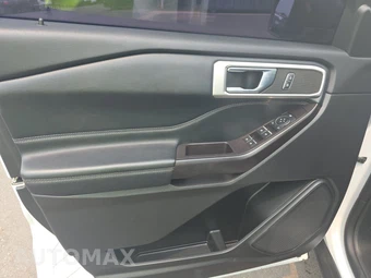 2020 Ford Explorer XLT – miniatura 9