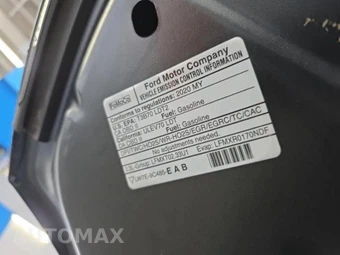 2020 Ford Explorer XLT - miniatura 3