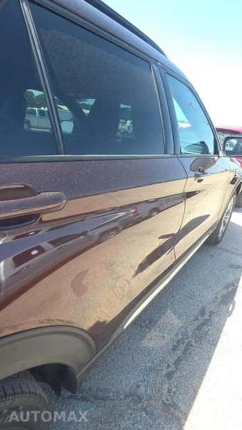 2020 Ford Explorer XLT - miniatura 28