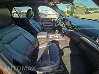 2020 Ford Explorer XLT - miniatura 8