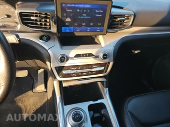 2020 Ford Explorer XLT – miniatura 11