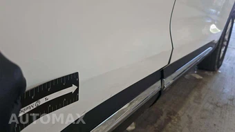 2020 Ford Explorer XLT – miniatura 23
