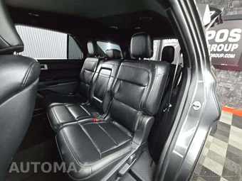 2020 Ford Explorer XLT - miniatura 10