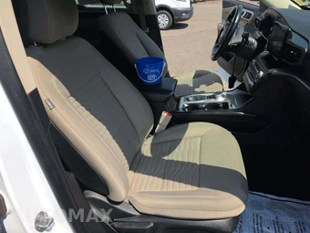 2020 Ford Explorer XLT - miniatura 19