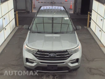 2020 Ford Explorer XLT - miniatura 2