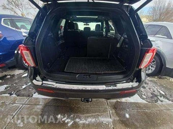 2020 Ford Explorer XLT - miniatura 15