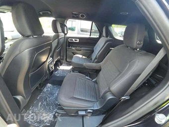 2020 Ford Explorer XLT - miniatura 13