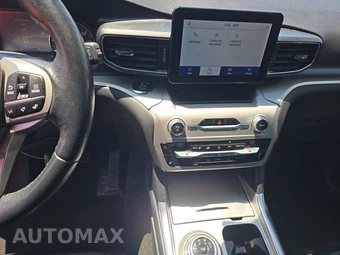 2020 Ford Explorer XLT – miniatura 11