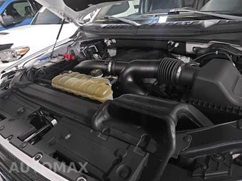 2020 Ford F-150 Lariat Crew Cab Medium Bed - miniatura 19