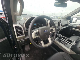 2020 Ford F-150 Lariat Crew Cab Medium Bed - miniatura 11