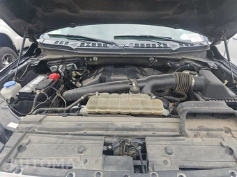 2020 Ford F-150 Lariat Crew Cab Medium Bed - miniatura 15