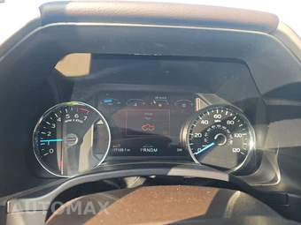 2020 Ford F-150 Lariat Crew Cab Medium Bed - miniatura 12