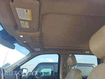 2020 Ford F-150 Lariat Crew Cab Medium Bed - miniatura 17