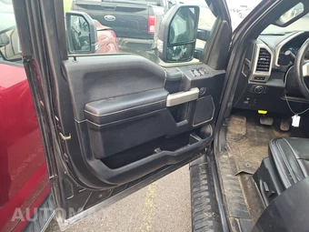 2020 Ford F-150 Lariat Crew Cab Medium Bed - miniatura 9