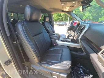 2020 Ford F-150 Lariat Crew Cab Short Bed - miniatura 18